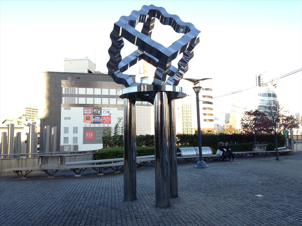 http://at-art.jp/wp-content/uploads/2014/12/waving_figure_2.jpg